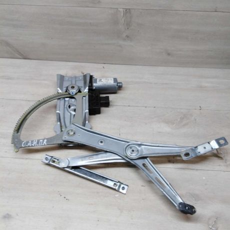 steklopodieemnik-perednii-pravyi-opel-astra-h-art-47846-big-0