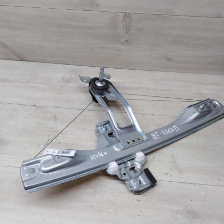 steklopodieemnik-mexaniceskii-zadnei-pravoi-dveri-chevrolet-cruze-art-47890-big-0