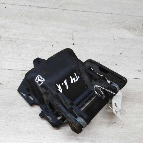 rucka-zadnei-pravoi-dveri-vnutrenniaia-volkswagen-transporter-t4-art-47955-big-2