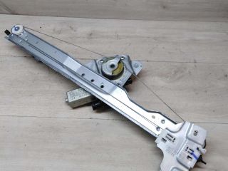 steklopodieemnik-perednii-pravyi-lada-largus-art-48043