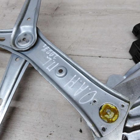 steklopodieemnik-perednii-levyi-opel-astra-h-art-48128-big-2