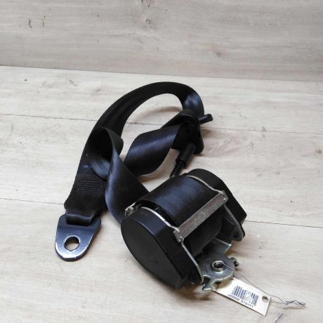 remen-bezopasnosti-zadnii-pravyi-lada-largus-art-48150-big-0