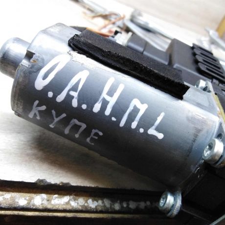 steklopodieemnik-perednii-levyi-opel-astra-h-art-48270-big-1