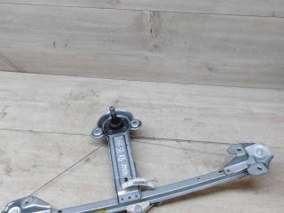 steklopodieemnik-zadnii-pravyi-opel-astra-h-xetcbek-mexaniceskii-art-48562