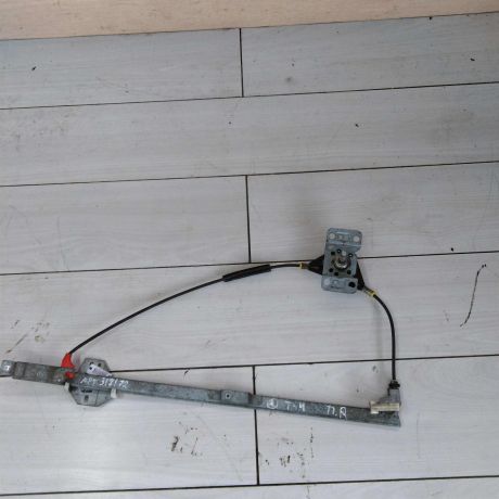 steklopodieemnik-perednii-pravyi-mexaniceskii-volkswagen-transporter-t4-art-48773-big-0