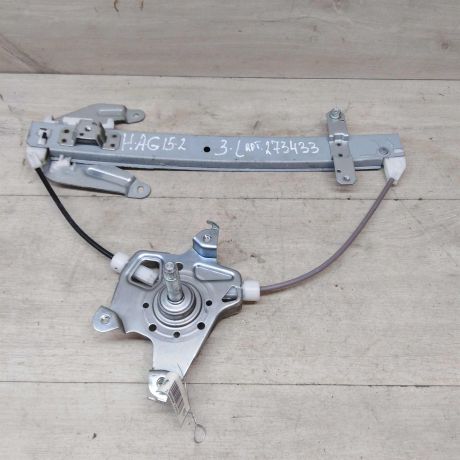 steklopodieemnik-zadnii-levyi-nissan-almera-iii-g15-art-48982-big-0