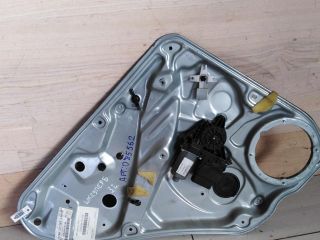 steklopodieemnik-zadnii-levyi-skoda-superb-i-rest-art-49144