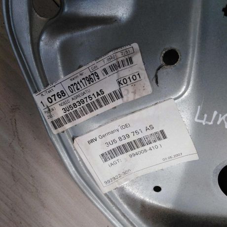 steklopodieemnik-zadnii-levyi-skoda-superb-i-rest-art-49144-big-2