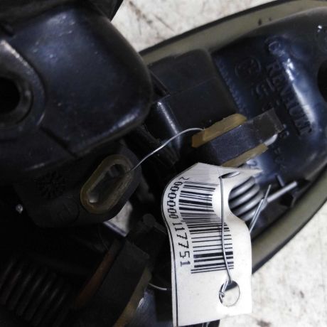 rucka-vnutrenniaia-otkryvaniia-dveri-renault-scenic-1-do-rest-art-49330-big-1