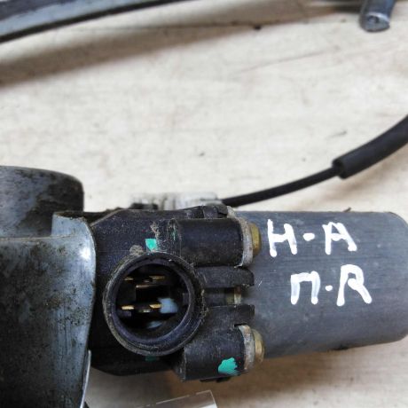 steklopodieemnik-perednii-pravyi-nissan-almera-ii-n16-art-49771-big-1