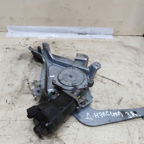 steklopodieemnik-zadnii-pravyi-daewoo-nexia-15i-art-51160-big-0