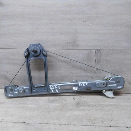 steklopodieemnik-zadnii-pravyi-mexaniceskii-ford-focus-1-xetcbek-art-51178-big-0