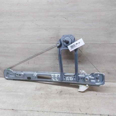 steklopodieemnik-zadnii-levyi-mexaniceskii-ford-focus-1-xetcbek-art-51179-big-0