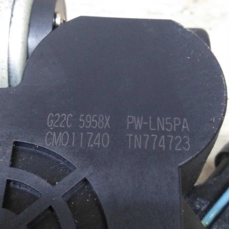 steklopodieemnik-perednii-levyi-mazda-6-gg-art-51190-big-1