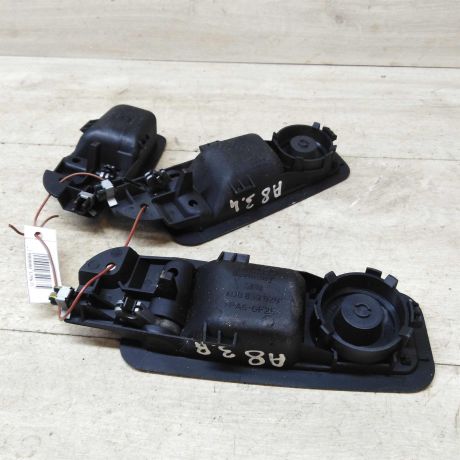 rucka-vnutrenniaia-otkryvaniia-dveri-audi-a8-d2-97gv-art-51218-big-2