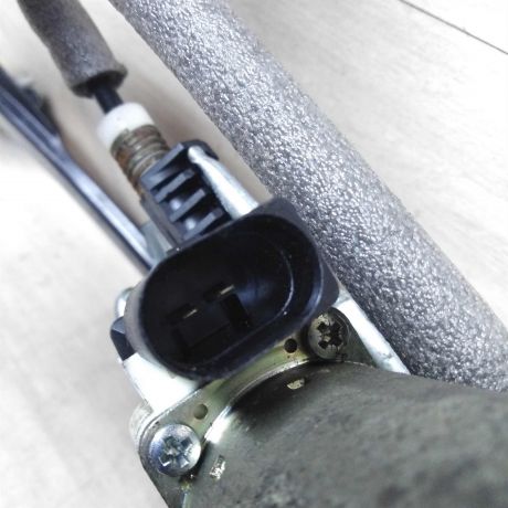 steklopodieemnik-perednii-pravyi-ford-focus-1-art-51253-big-3