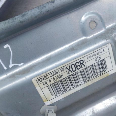 steklopodieemnik-perednii-pravyi-hyundai-elantra-iii-xd-2-art-51315-big-3