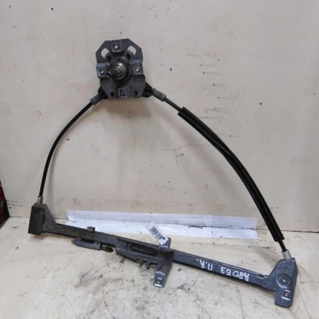 steklopodieemnik-mexaniceskii-perednii-pravyi-audi-80-b3-art-51720-big-0