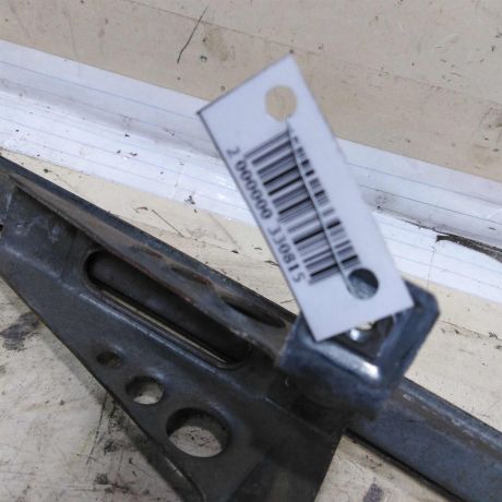 steklopodieemnik-mexaniceskii-perednii-pravyi-audi-80-b3-art-51720-big-1