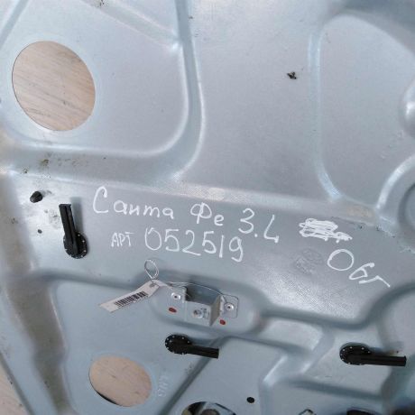 steklopodieemnik-zadnii-levyi-hyundai-santa-fe-ii-art-52068-big-1