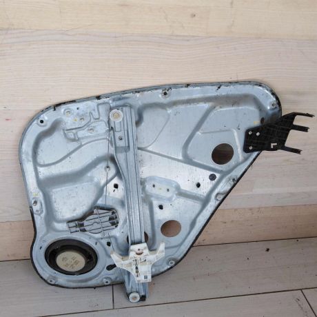 steklopodieemnik-zadnii-levyi-hyundai-santa-fe-ii-art-52068-big-3