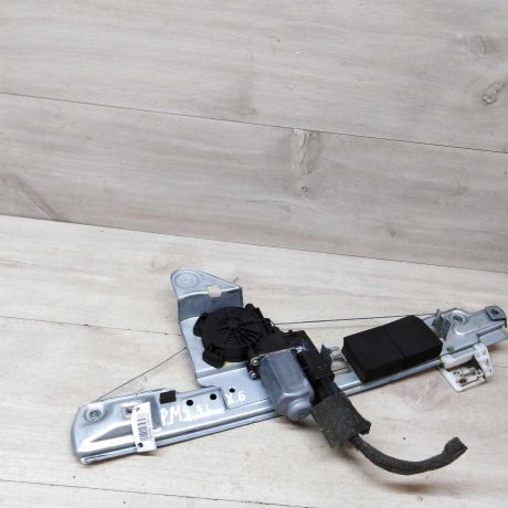 steklopodieemnik-zadnii-levyi-renault-megane-2-art-52214-big-0