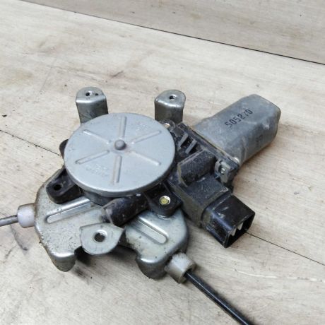 steklopodieemnik-zadnii-levyi-mitsubishi-lancer-9-05gv-art-52306-big-4