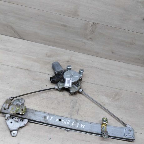 steklopodieemnik-zadnii-pravyi-mitsubishi-lancer-9-05gv-art-52474-big-0