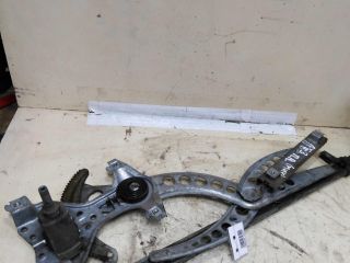 steklopodieemnik-mexaniceskii-perednii-pravyi-volkswagen-passat-b3-art-52636