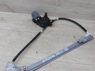 steklopodieemnik-perednii-levyi-renault-megane-1-art-52903