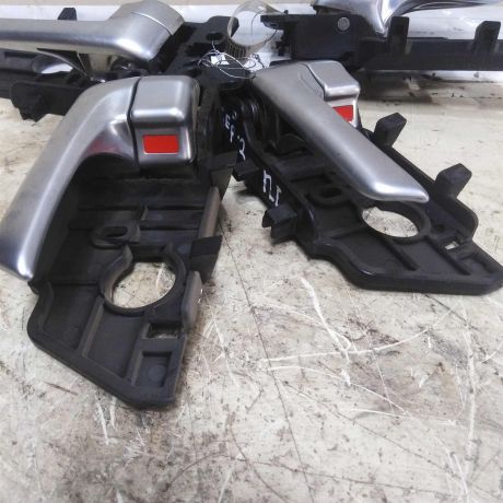 rucka-vnutrenniaia-otkryvaniia-dveri-kia-cerato-2-art-53813-big-4