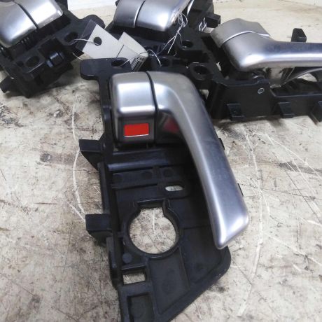 rucka-vnutrenniaia-otkryvaniia-dveri-kia-cerato-2-art-53813-big-3