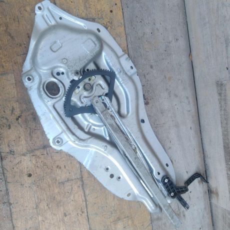 steklopodieemnik-perednii-levyi-kia-cerato-2-art-53910-big-4