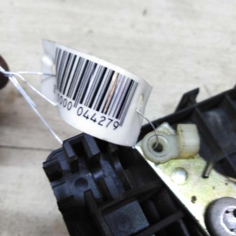 rucka-dveri-vnutrenniaia-zadnee-pravoe-raspasnoi-volkswagen-caddy-05-gv-art-54012-big-4