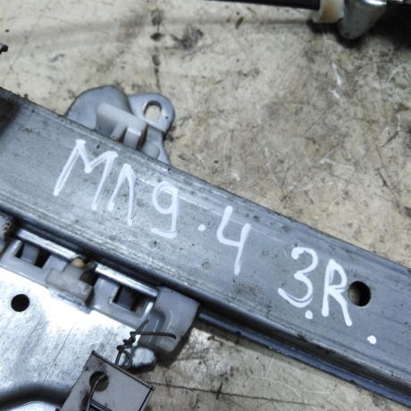 steklopodieemnik-zadnii-pravyi-mitsubishi-lancer-9-20i-art-54207-big-2