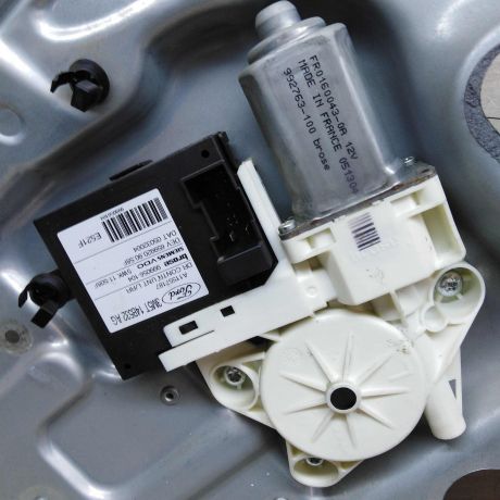 steklopodieemnik-zadnii-levyi-ford-c-max-04gv-art-54285-big-3