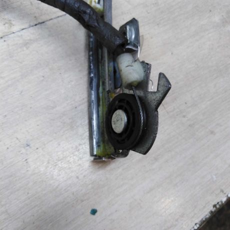 steklopodieemnik-elektro-perednii-levyi-renault-megan-1-art-54494-big-1