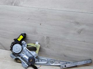 steklopodieemnik-zadnii-pravyi-elektro-kia-sorento-1-do-rest-art-55115