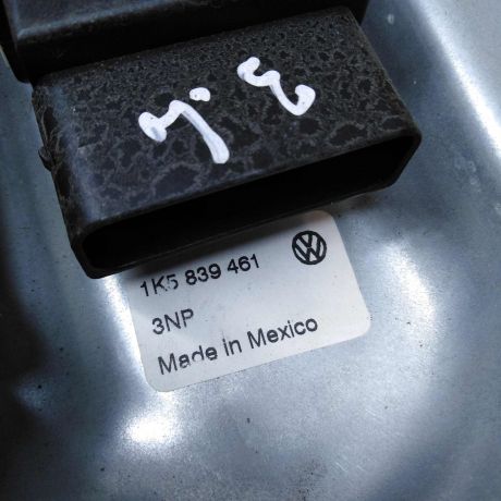 steklopodieemnik-zadnii-levyi-elektro-volkswagen-jetta-5-sa2-art-55203-big-3