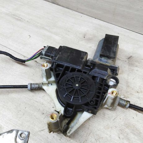 steklopodieemnik-perednii-pravyi-elektro-mitsubishi-space-star-04gv-rest-art-55403-big-1