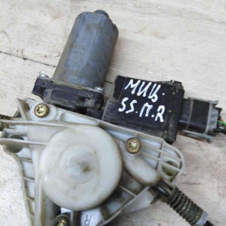 steklopodieemnik-perednii-pravyi-elektro-mitsubishi-space-star-04gv-rest-art-55403-big-3