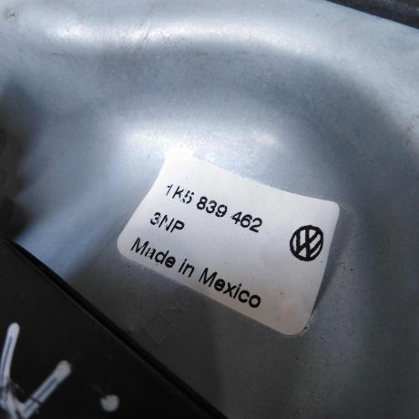 steklopodieemnik-zadnii-pravyi-elektro-volkswagen-jetta-5-sa2-art-55456-big-3