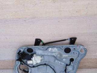 steklopodieemnik-perednii-pravyi-volkswagen-golf-4-bora-art-55956