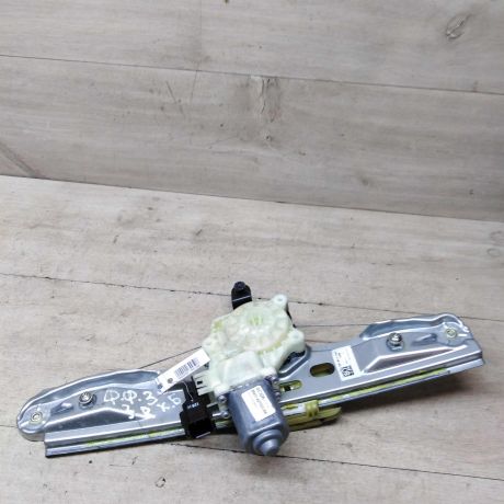 steklopodieemnik-elektro-zadnii-pravyi-ford-focus-3-art-56422-big-0