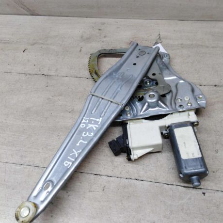 steklopodieemnik-elektro-zadnii-levyi-motorcik-toyota-corolla-ix-e120-e130-e12-xetcbek-art-56441-big-0