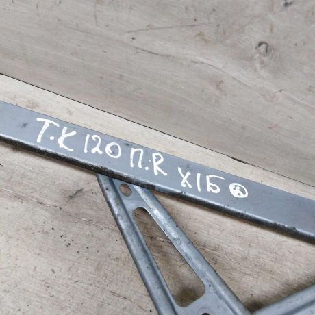 steklopodieemniki-elektro-perednii-pravyi-toyota-corolla-ix-e120-e130-e12-xetcbek-art-56442-big-3