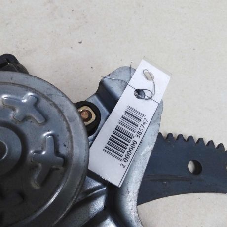 steklopodieemnik-perednii-pravyi-elektro-daewoo-matiz-08-bu-original-art-56619-big-3