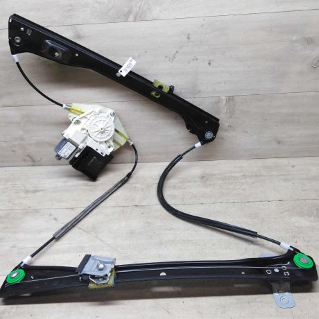 steklopodieemnik-perednii-pravyi-elektro-volkswagen-golf-6-art-56649-big-0