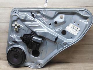 steklopodieemnik-zadnii-pravyi-elektro-skoda-superb-art-56696