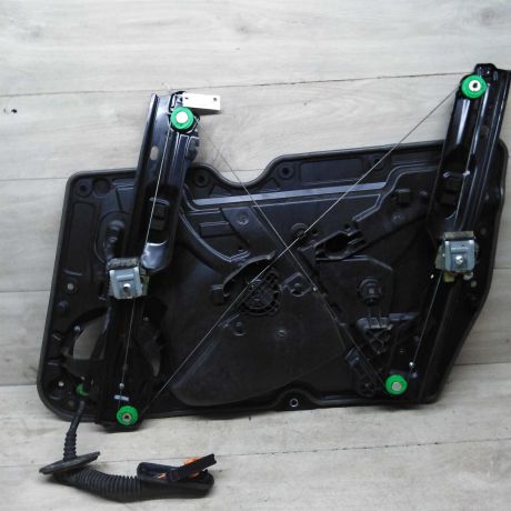 steklopodieemnik-perednii-levyi-elektro-volkswagen-golf-6-art-56698-big-1